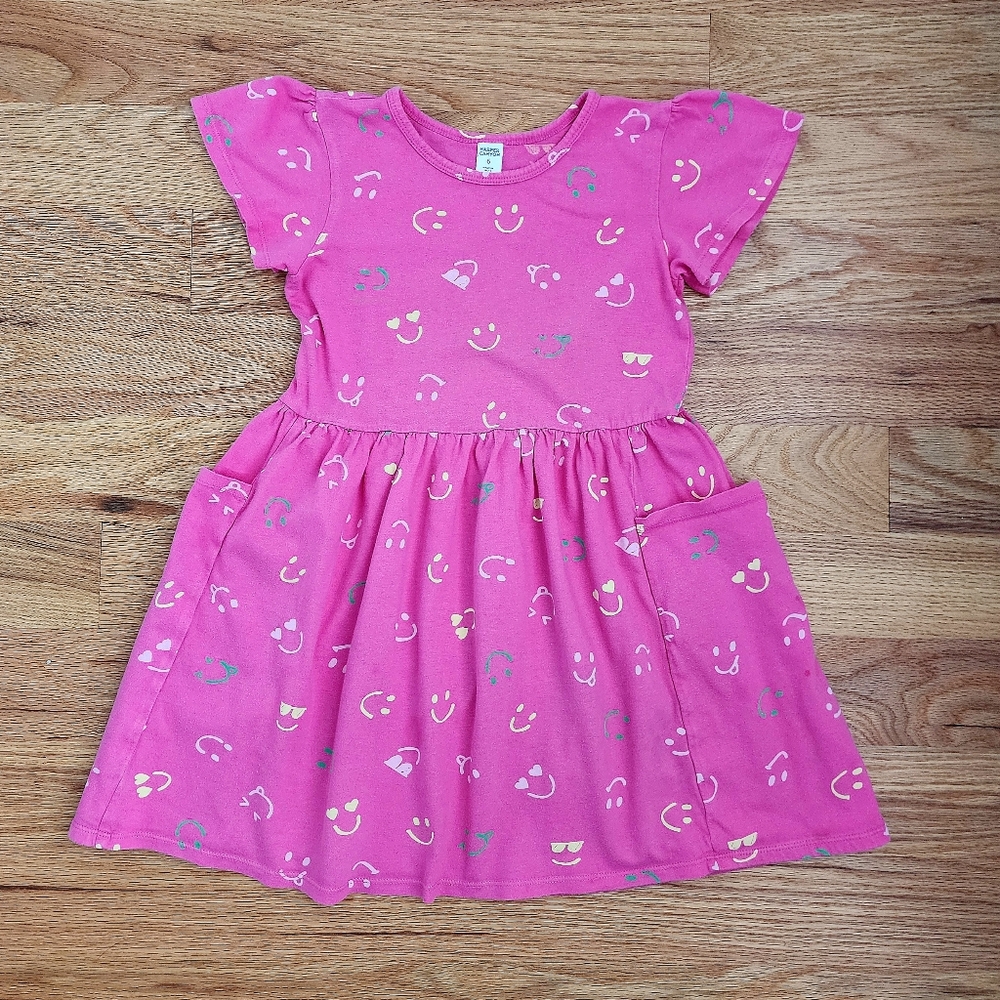 Girl's dress. Size 6